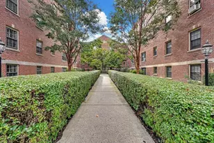 58 Elm St, Worcester, MA 01609 - Photo 1