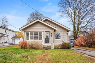 138 Main St, Oxford, MA 01540 - Photo 1