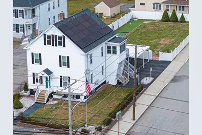 95 Lake St, Webster, MA 01570 - Photo 1