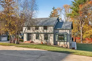 9 Norfolk Rd, Winchester, MA 01890 - Photo 1
