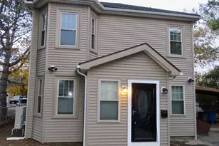 192 Willow St, Waltham, MA 02453 - Photo 1
