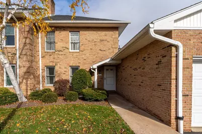 7 Castle Hill Rd #G, Agawam, MA 01001 - Photo 1