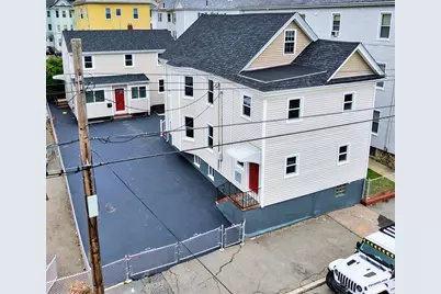 121/123 Whitman, New Bedford, MA 02745 - Photo 1