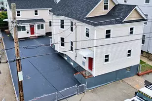 121/123 Whitman, New Bedford, MA 02745 - Photo 1