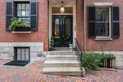 32 Chestnut Street #2, Boston, MA 02108 - Photo 1