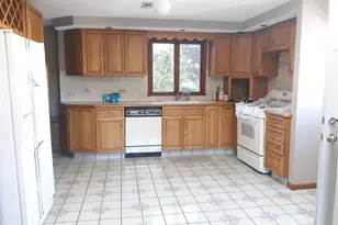 103 Malden St, Revere, MA 02151 - Photo 1