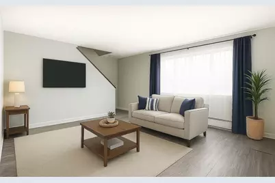 8 Bishop Dr #8, Framingham, MA 01702 - Photo 1