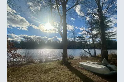 86 Lakeview Ave, Taunton, MA 02780 - Photo 1