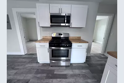 116-118 Lawrence St #2, Clinton, MA 01510 - Photo 1