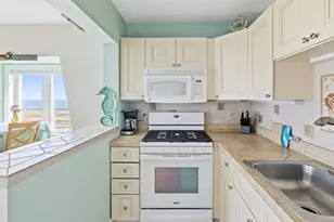 132 Bay St, Hull, MA 02045 - Photo 1