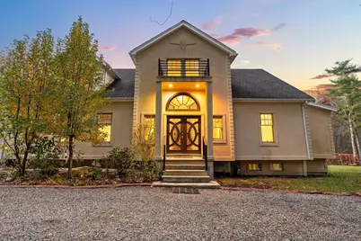 676 Franklin St, Duxbury, MA 02332 - Photo 1