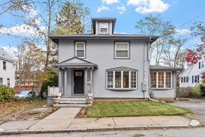 24 Myrtle Ave, Wakefield, MA 01880 - Photo 1