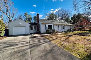 41 Kerry Dr, Springfield, MA 01118 - Photo 1