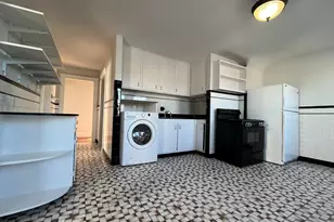 254 Rantoul St, Beverly, MA 01915 - Photo 1