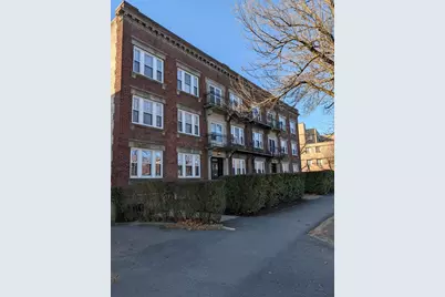 390 Fellsway West #1, Medford, MA 02155 - Photo 1