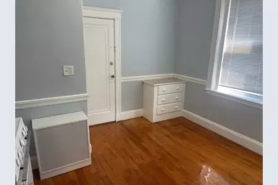 4 Hancock St #5, Malden, MA 02148 - Photo 1