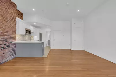 389 Beacon Street #7, Boston, MA 02116 - Photo 1