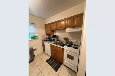 5 Charlesbank Rd #5, Newton, MA 02458 - Photo 1