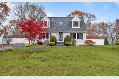 29 Rawson Rd, Bellingham, MA 02019 - Photo 1