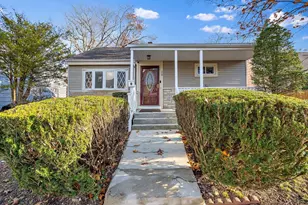 32 Violet St, Boston, MA 02126 - Photo 1