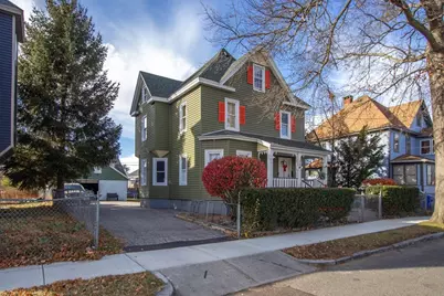 58 Willard Ave, Springfield, MA 01109 - Photo 1