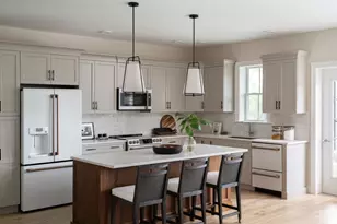 60 Oxbow Rd, Raynham, MA 02767 - Photo 1