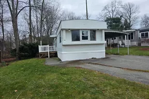 1790 Mass Ave, Lunenburg, MA 01462 - Photo 1