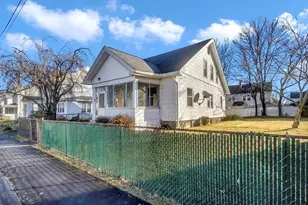 42 Arnodale Ave, Holyoke, MA 01040 - Photo 1