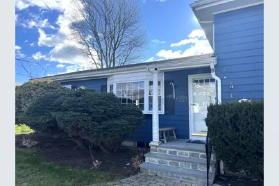 31 Haley Rd. #A, Marblehead, MA 01945 - Photo 1