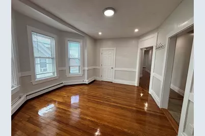 389 - 393 Highland Ave. #3R, Malden, MA 02148 - Photo 1