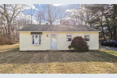 2 Sherman Ave, Auburn, MA 01501 - Photo 1
