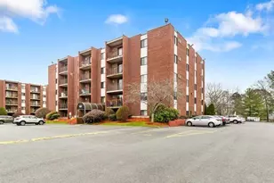 137 Franklin St, Stoneham, MA 02180 - Photo 1