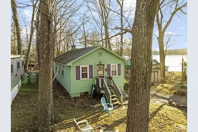 2 Kosta Ave, Rutland, MA 01543 - Photo 1