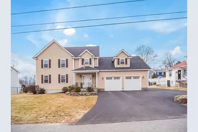 15 Spencer St, Methuen, MA 01844 - Photo 1