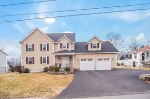 15 Spencer St, Methuen, MA 01844 - Photo 1