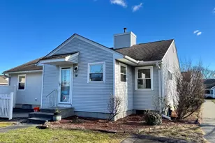16 Collins St, Chicopee, MA 01022 - Photo 1