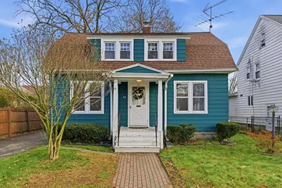 63 Webber St, Springfield, MA 01108 - Photo 1