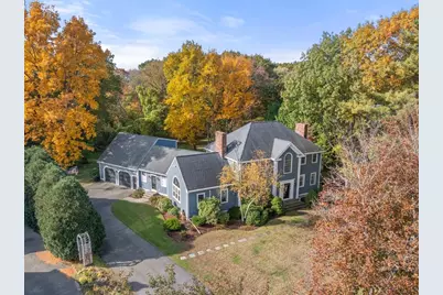 20 Herrick Dr, Milton, MA 02186 - Photo 1