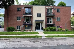 37 Crystal St, Melrose, MA 02176 - Photo 1