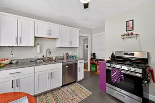 10 Mortimer Pl, Somerville, MA 02145 - Photo 1