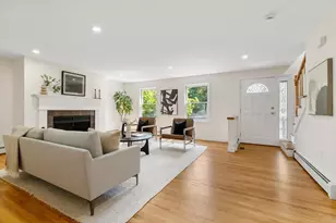 29 Cottage St, Newton, MA 02464 - Photo 1