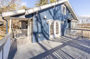 2 Mystic St, Worcester, MA 01607 - Photo 1