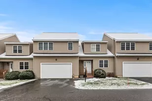 150 Ariel Cir, Sutton, MA 01590 - Photo 1