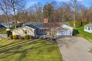 17 Laurence Dr, West Springfield, MA 01089 - Photo 1