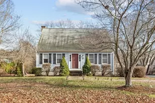 19 Leonard St, Lakeville, MA 02347 - Photo 1