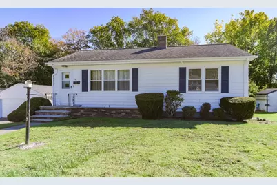 66 Meadow Ln, Somerset, MA 02726 - Photo 1