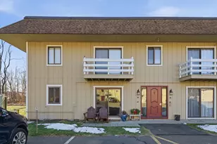 82 S Maple, Westfield, MA 01085 - Photo 1