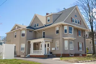 186 Summit St, Pawtucket, RI 02860 - Photo 1