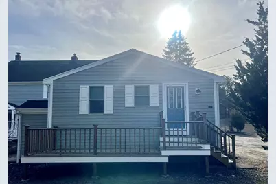 18 Tyler Ave #B, Wareham, MA 02538 - Photo 1