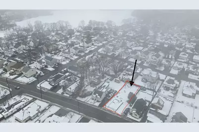 133 Lake Street, Waltham, MA 02451 - Photo 1